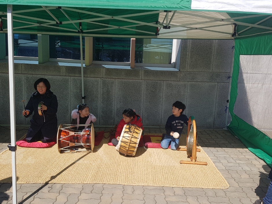 설 맞이 어울마당 관련 이미지 