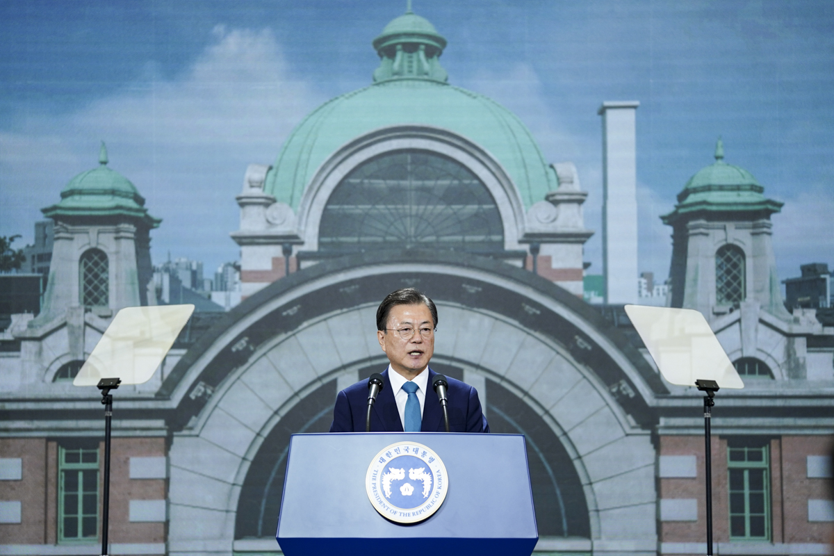 [Sept] President Moon pledges greater role for Korea as developed nation Photo