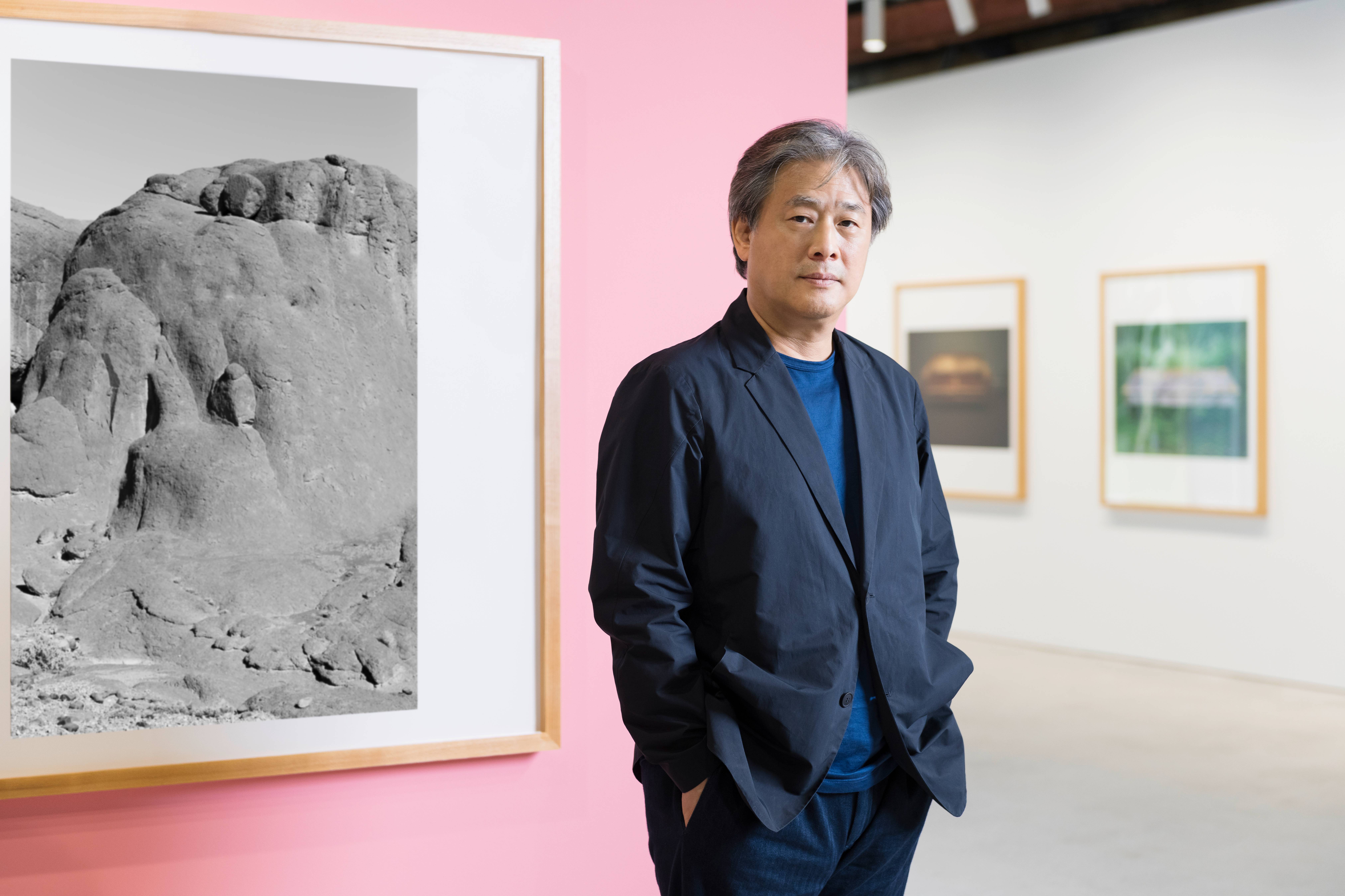 [Dec] Filmmaker Park Chan-wook holds first solo photo exhibition Photo