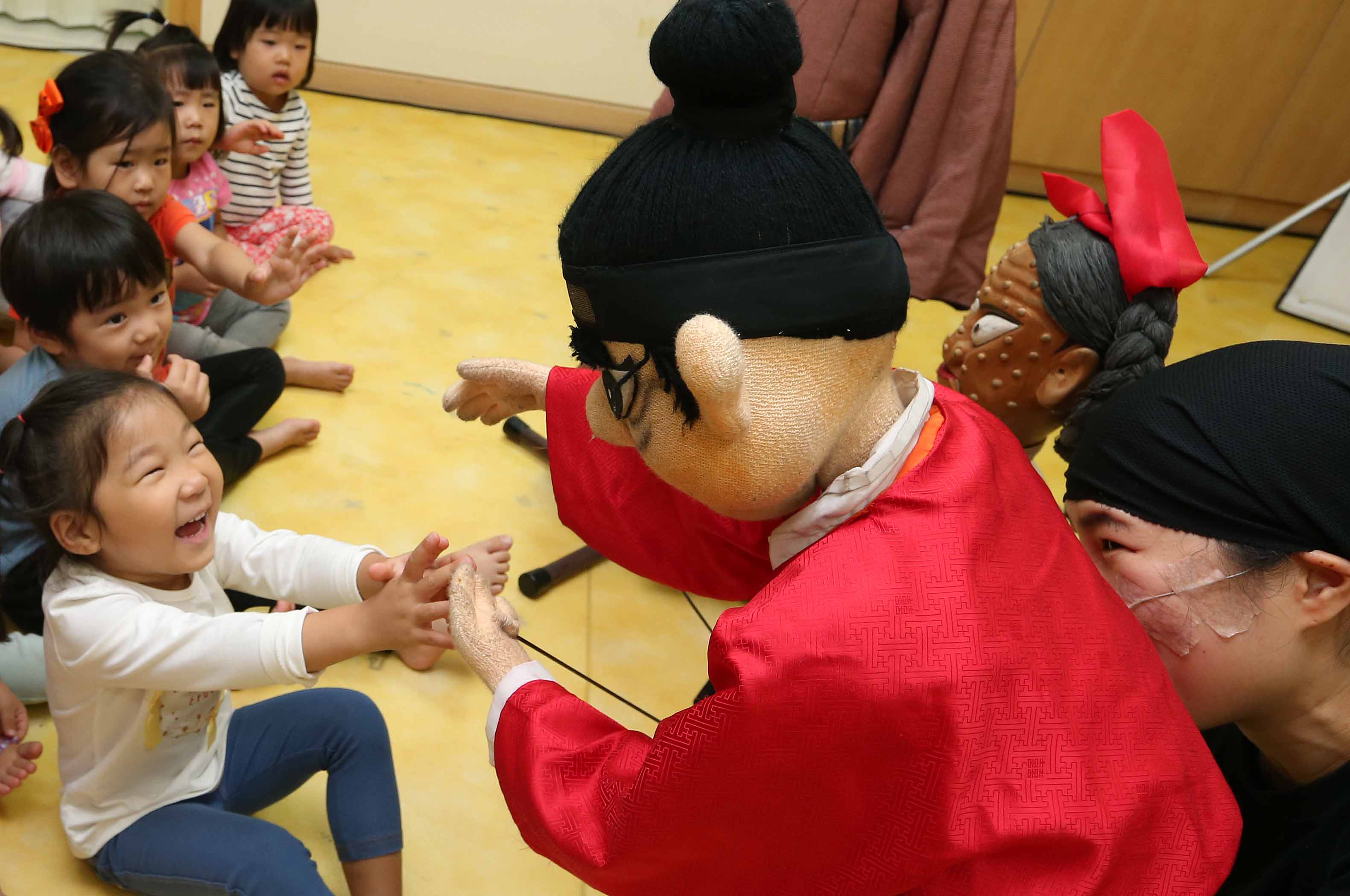 인형놀이 공연이 열렸다