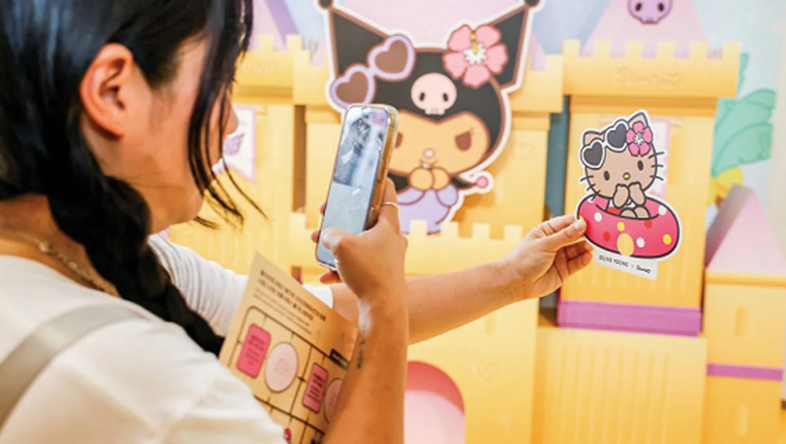 A pop-up by animated character brand Sanrio Characters is held at Olive Young in Hongdae. / © CJ NEWSROOM.