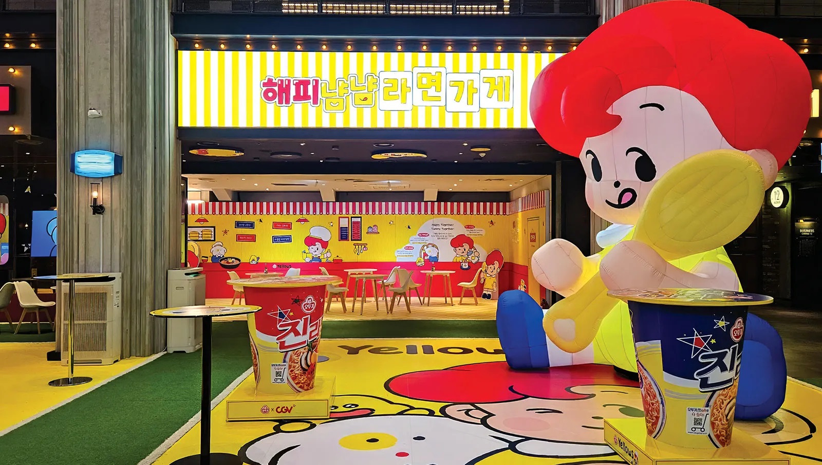 OTOKI’s pop-up store, in collaboration with CGV Yongsan I’Park Mall, opened in 2024 and featured cooking shows for its signature products and character photo zones. / © OTOKI.